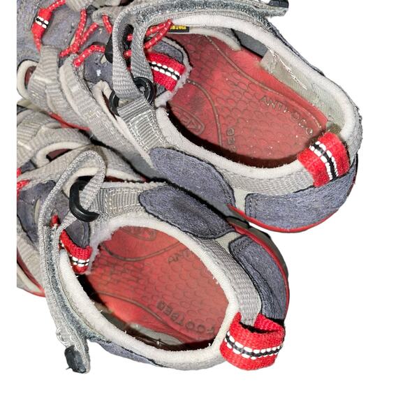 Keen Kid Sz 12 Sandals Seacamp II CNX Water Hook Loop Magnet Racing Red 1014123 - Picture 8 of 15